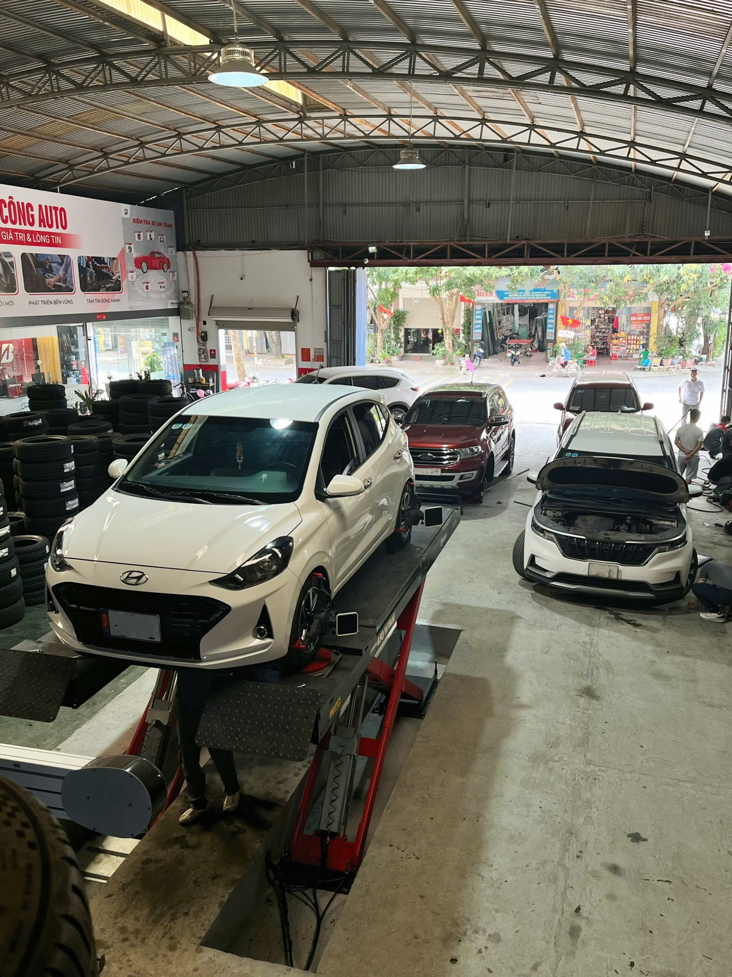 Cân chỉnh độ chụm thước lái xe phổ thông tại Thái Bình